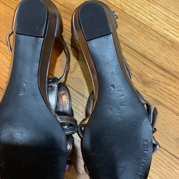 Sandals - Picture 5 of 5